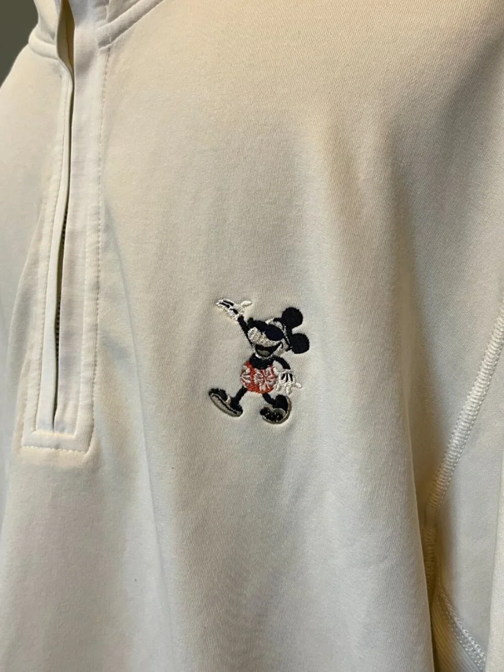 Tommy Bahama Pullover Sweater Men's XL Cream Mickey Mouse Disney 1/4 Zip